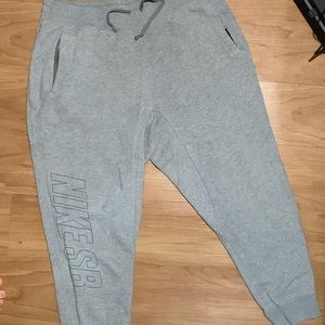 Nike Pants - Nike SB joggers large Nike Pants - Nike SB joggers large